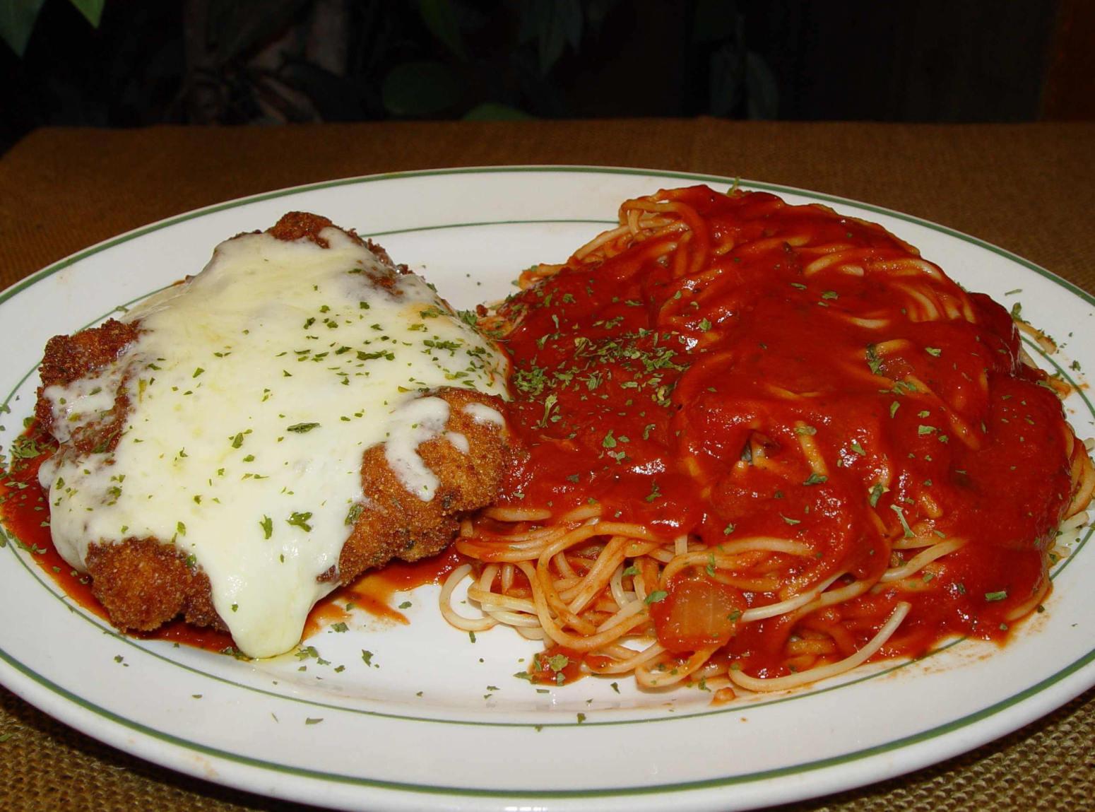 What side dishes go with chicken parmesan? | ehow